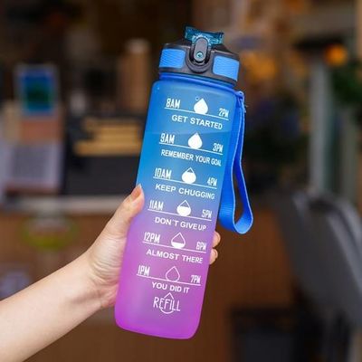 Αγορά Προσαρμοσμένο 32oz Μεγάλο Αδιάβροχο BPA δωρεάν μπουκάλι πόσιμα Ερεθιστικό χρονόμετρο μπουκάλι νερού με άχυρο Για γυμναστική και εξωτερικούς λάτρεις online manufacture